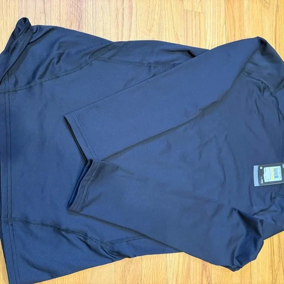 Under Armour Black ColdGear Fitted Top - Picture 2 of 3